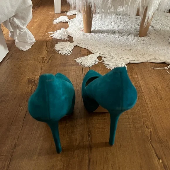 Steve Madden Teal Suede Heels - Picture 3 of 7